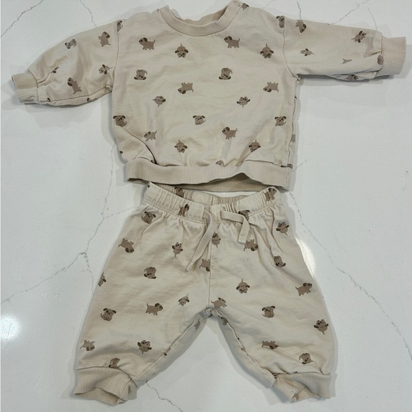 H&M Other - Adorable Cream Puppy Print Baby Outfit
